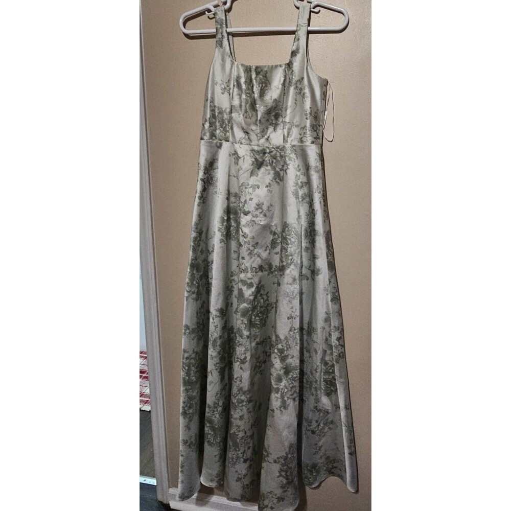 Dessy Collection  Floral  Sage Cottage Rose   Square Neck Style 3153FP Size 10 - Picture 4 of 13